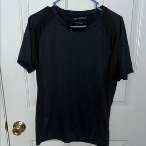 Black Short Sleeve Crew Neck Activewear Tee